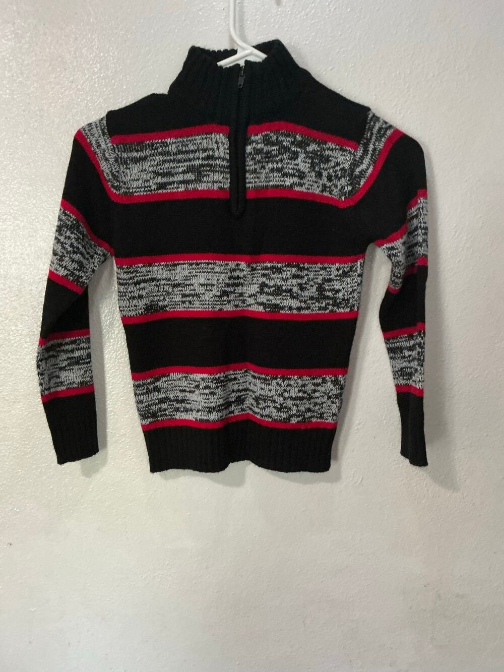 sezzit size L/7 red white strips black sweater with zipper